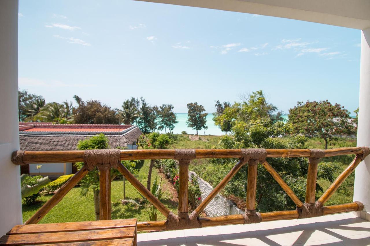 Tanzanite Beach Resort Nungwi Exterior photo