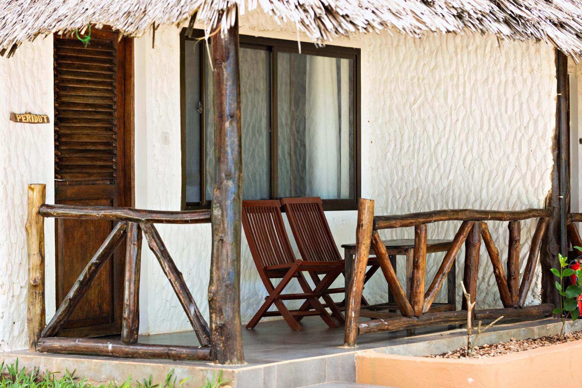 Tanzanite Beach Resort Nungwi Exterior photo