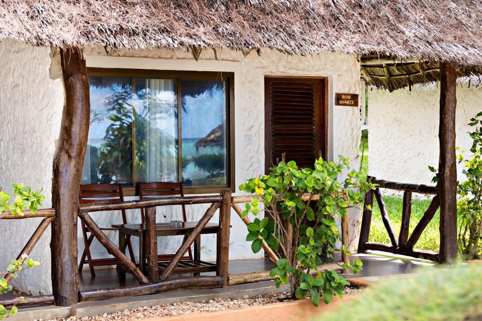 Tanzanite Beach Resort Nungwi Exterior photo